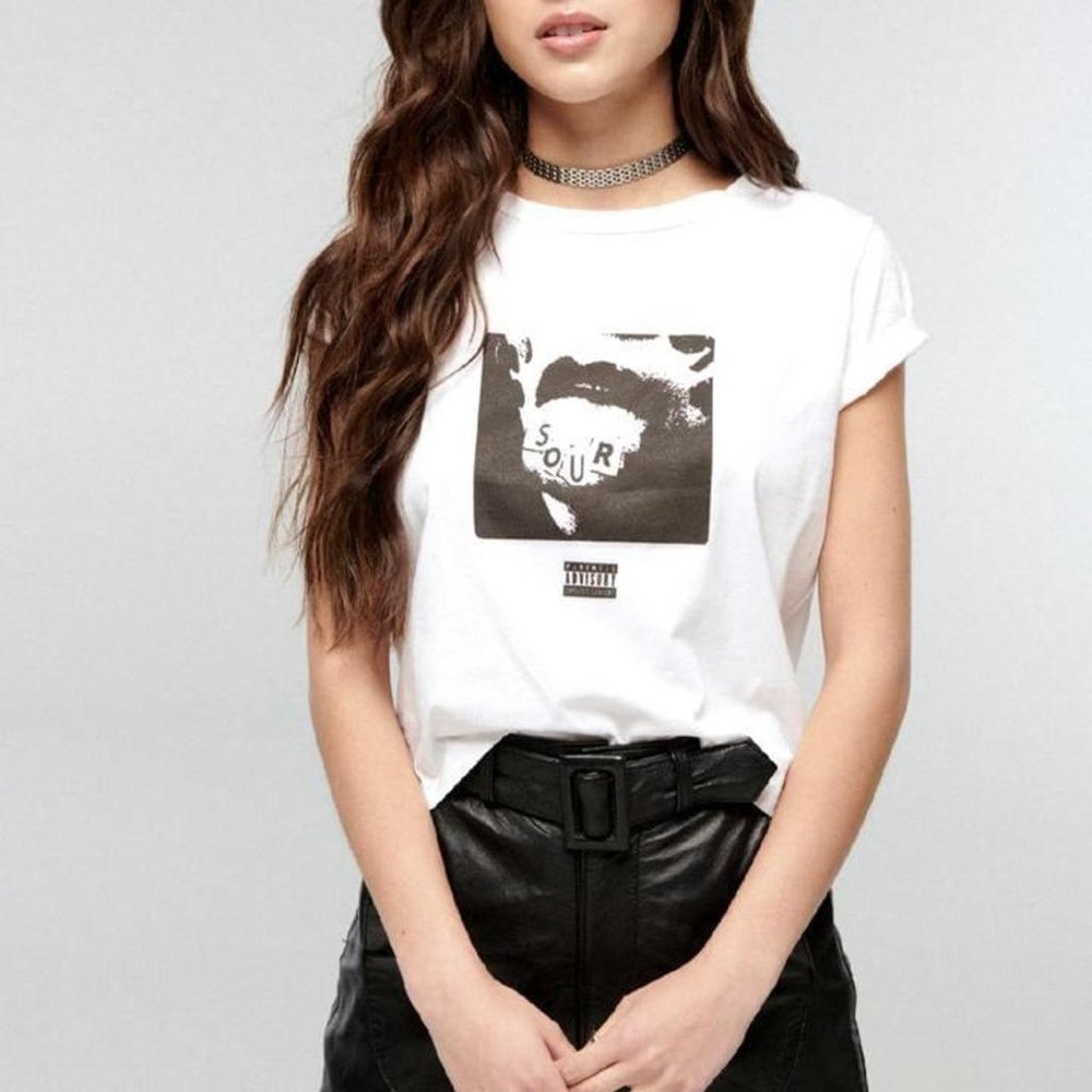 Olivia Rodrigo Womens Medium White Sour Track List Crop Tee